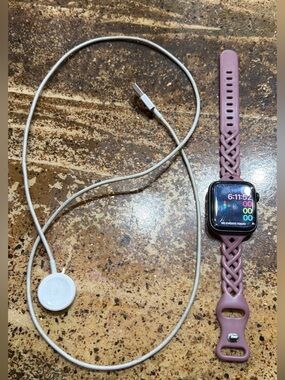 Apple Watch SE 44mm
